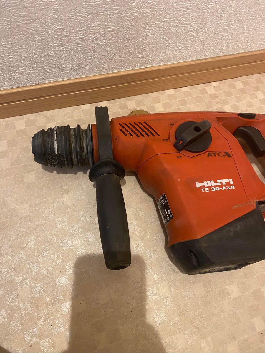 動作OK HILTI ヒルティ 充電式ロータリーハンマドリル TE 30-A36 _画像2