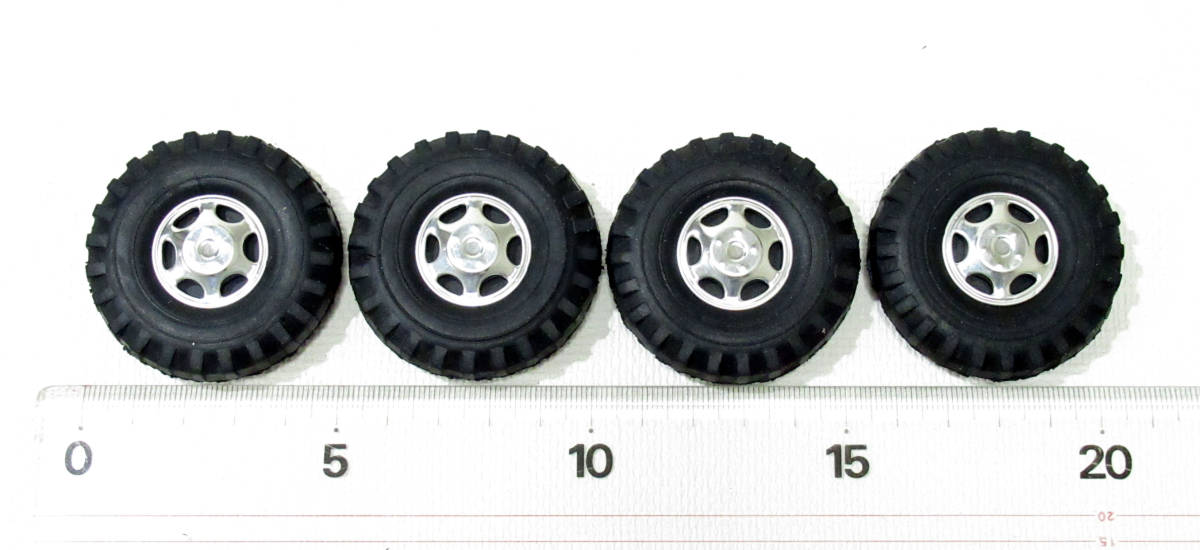 ブリキ自動車の補修用に　模型工作用 ゴムタイヤ　50mm　4本セット_画像3