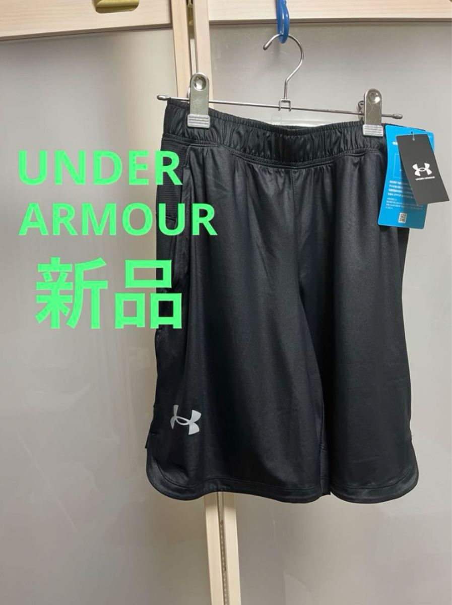 アンダーアーマー　メンズ　M 短パン　ランニングパンツ　UNDER ARMOUR