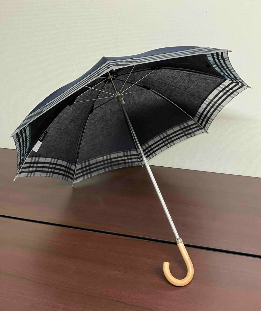 Burberry バーバリー 長傘 日傘 ネイビー 8本骨 雨傘 チェック柄 アンブレラ 雨具 シック 晴雨兼用傘 使用感有_画像3