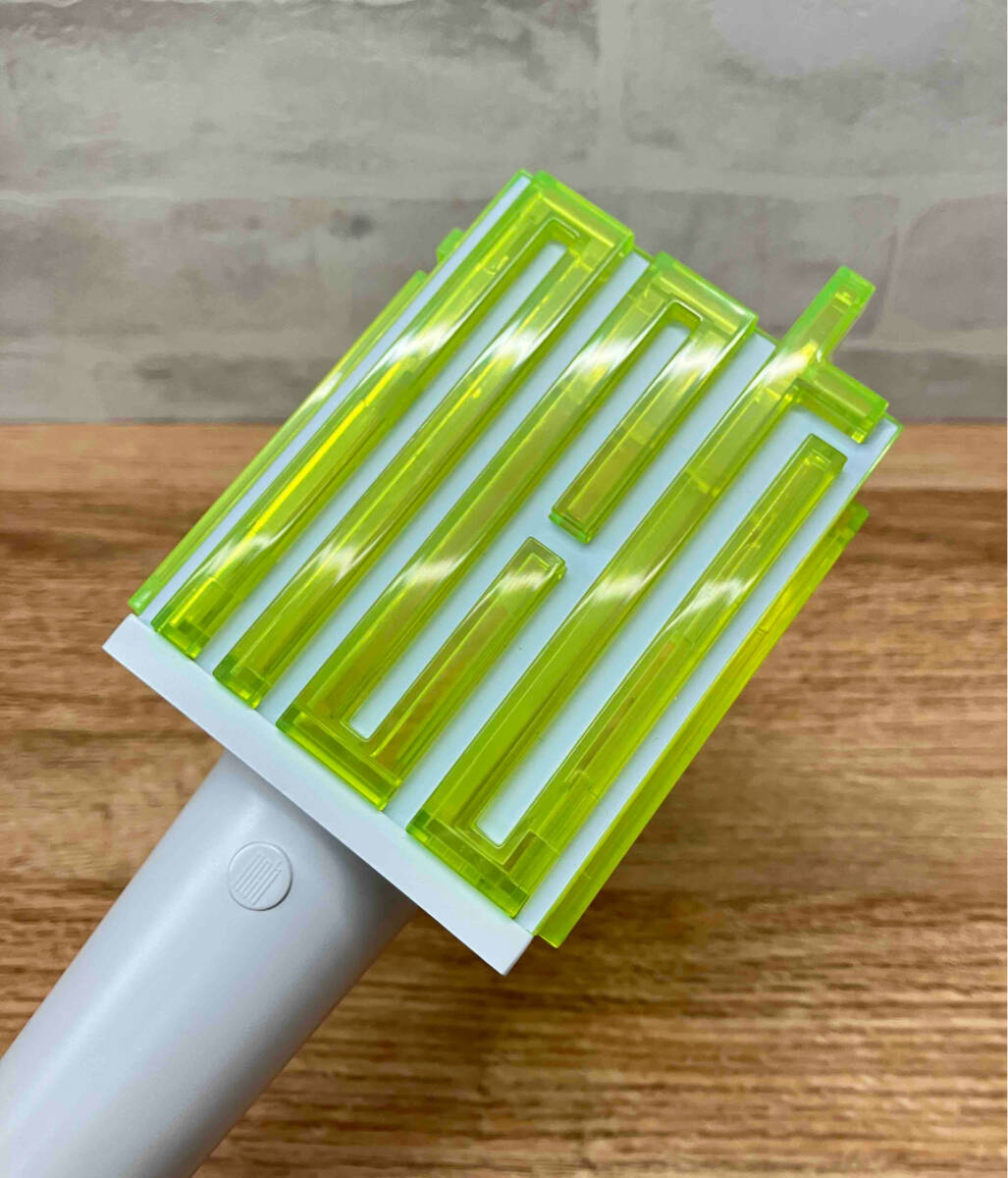 ★NCT OFFICIAL FANLIGHT ペンライト_画像4