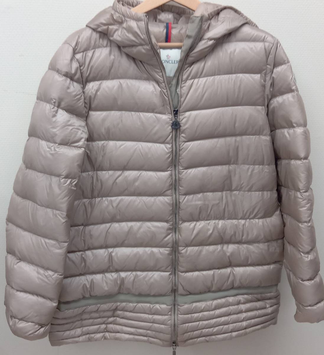 Yahoo!オークション - レディースダウンジャケット/MONCLER Yahoo!オークション - レディースダウンジャケット/MONCLER
