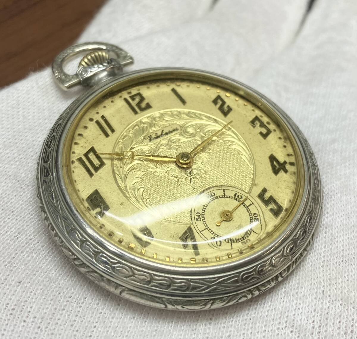 【ジャンク】 Van Buren ビューレン 懐中時計 アンティーク ヴィンテージ 手巻き メンズ 腕時計_画像2