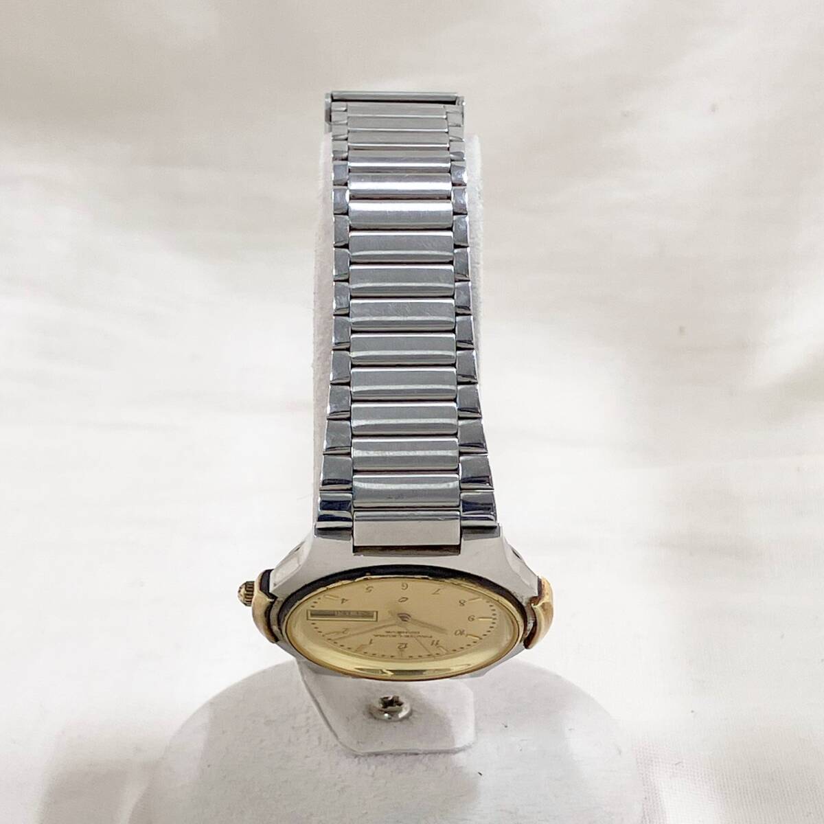 ［ジャンク］ FAVRE-LEUBA ファーブル ルーバ 3190-53 クォーツ式 本体のみ 腕時計の画像5