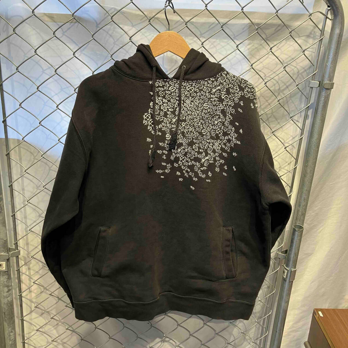 古着 STUSSY Dollars Designed Hoodie Size:L Black ステューシー ドル柄 パーカー フーディ ブラック_画像1