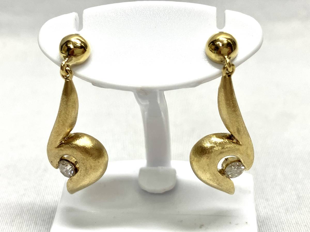 定番のお歳暮&冬ギフトの商品をすべ K18 ピアス ゆれる H2.6×W0.9cm 4.6g ダイヤ0.09/0.08ct その他