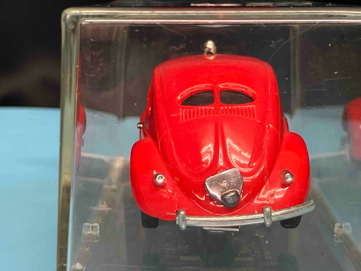 ジャンク ミニカー VITESSE 1/43 VW BEETLE SEDAN FEUERWEHR FRANKFURT 1949 FIREENGINE ビートル セダン フランクフルト消防署 消防車_画像7