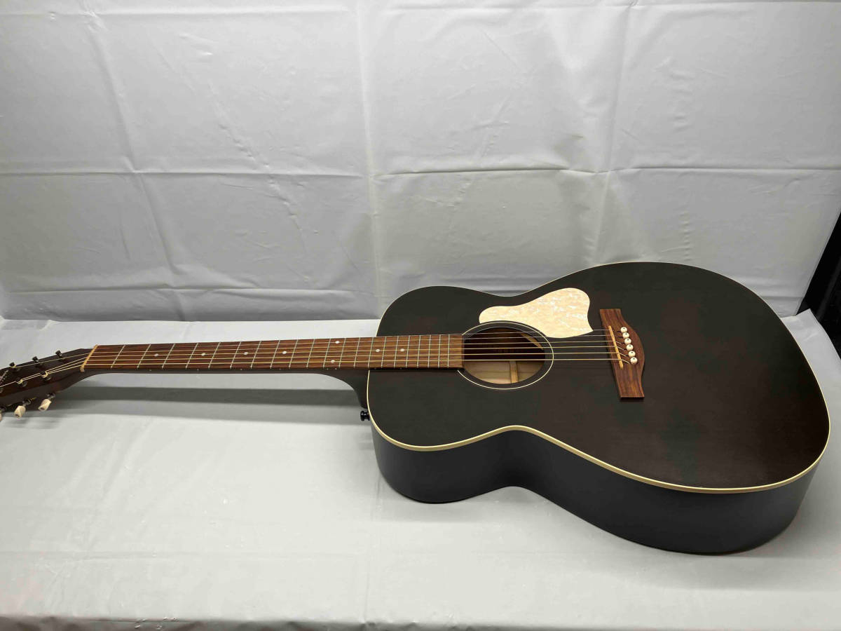ART＆Lutherie Legacy Faded Black