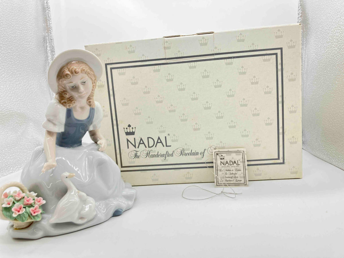 【箱付】NADAL 少女と花籠 箱・タグ付き 陶器人形 置物 ナダル アンティーク_画像1
