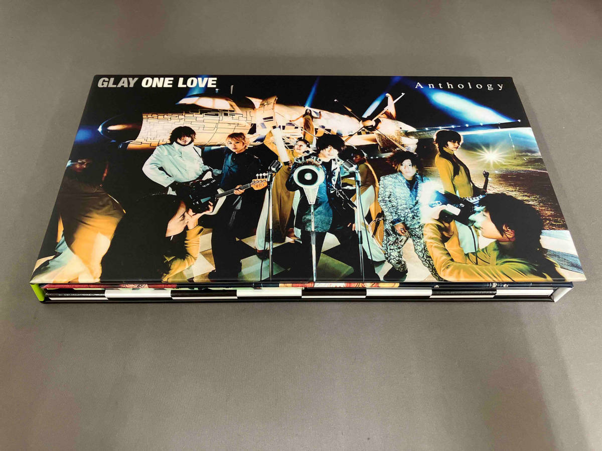 GLAY CD ONE LOVE Anthology(Blu-ray Disc付) [PCCN90007]_画像1