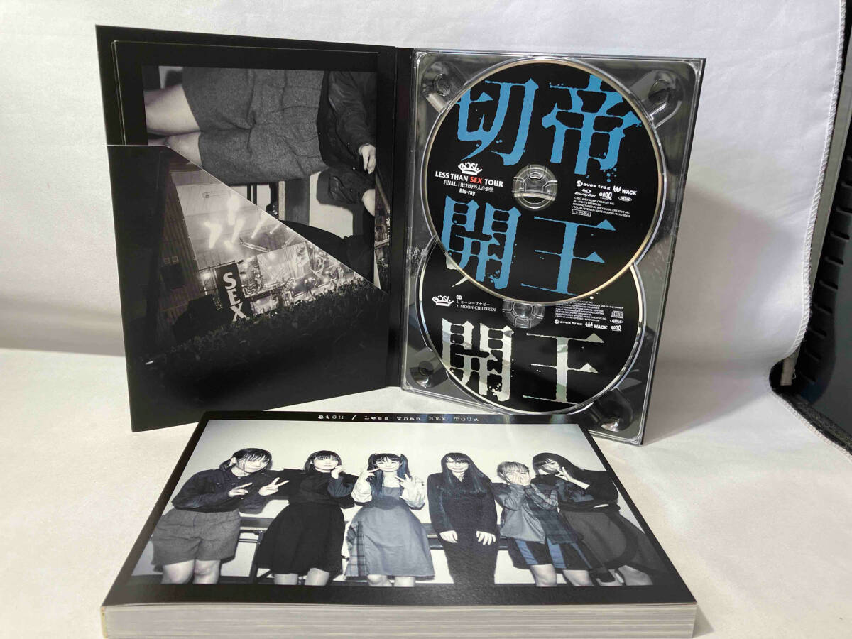 Less Than SEX TOUR FiNAL'帝王切開'日比谷野外大音楽堂(Blu-ray Disc)の画像4