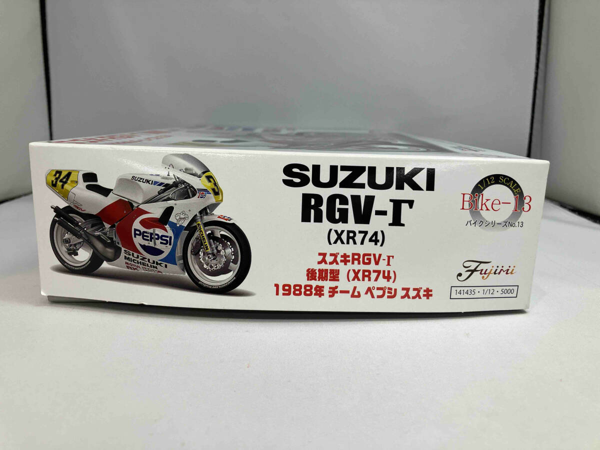  Fujimi 1/12 мотоцикл серии NO.13 Suzuki RGV-Γ более поздняя модель (XR74)1988 год команда Pepsi (22-03-10)
