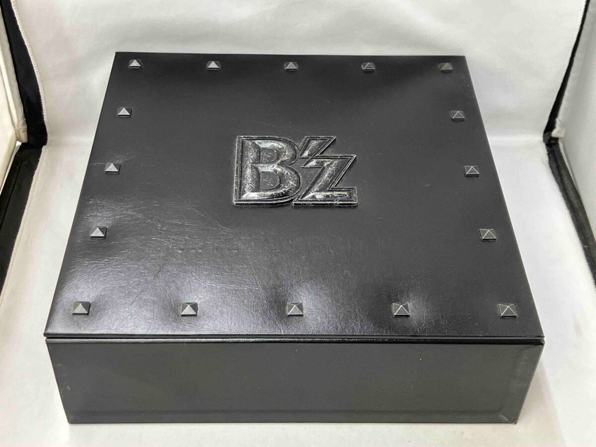 B'z CD B'z COMPLETE SINGLE BOX (Black Edition)(2DVD付)_画像1