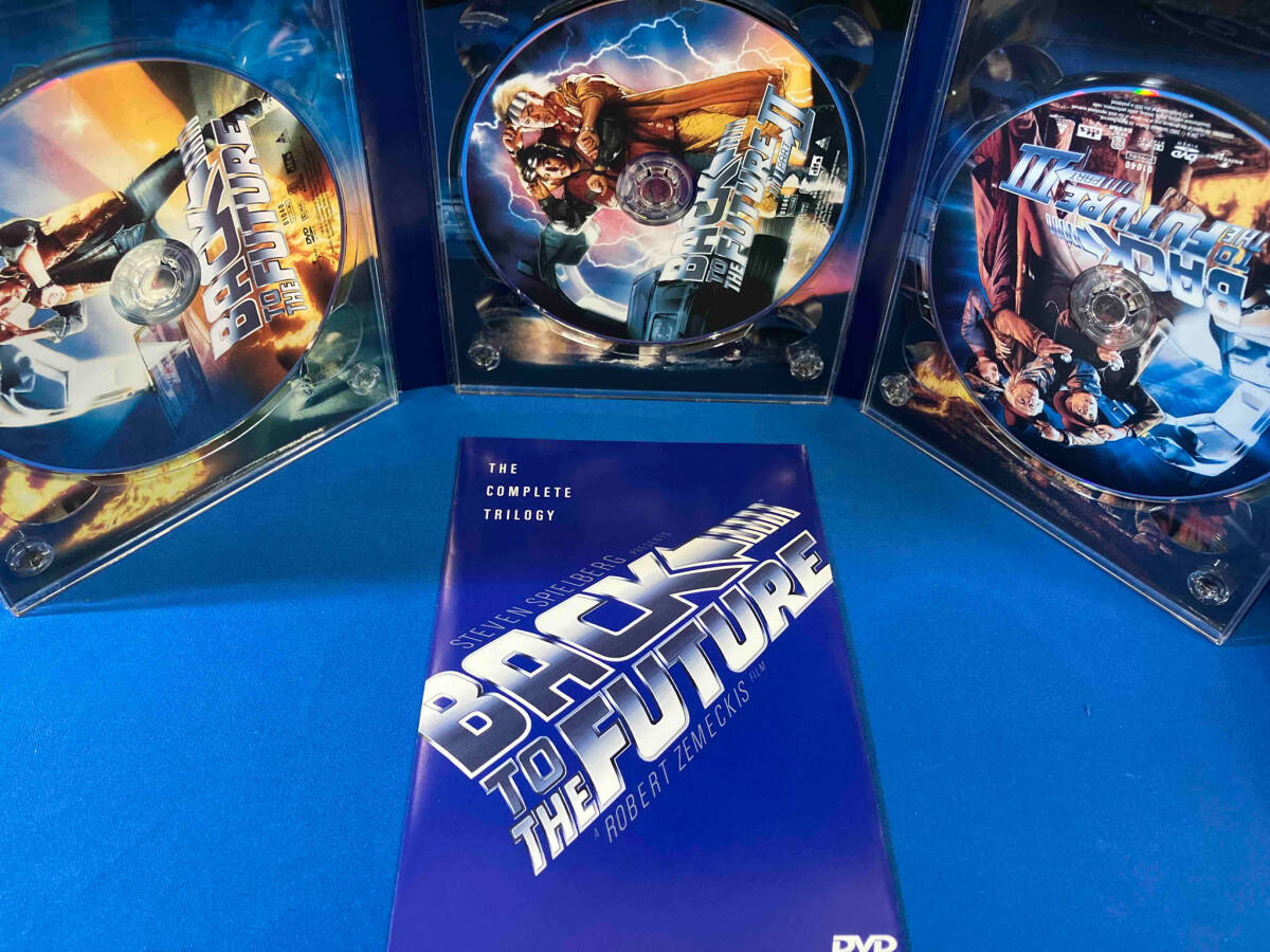 DVD задний *tu* The * Future трилогия BOX комплект 