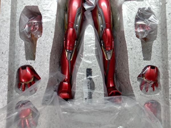 ホットトイズ アイアンマン・マーク45 「アベンジャーズ/エイジ・オブ・ウルトロン」 1/6 ムービー・マスターピース DIECASTの画像6