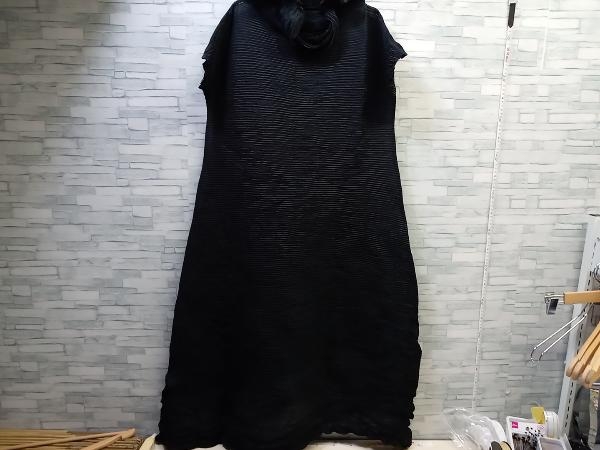 ISSEYMIYAKE イッセイミヤケ IM31−FM0380 半袖ワンピース 横プリーツ ブラック系 サイズM_画像1