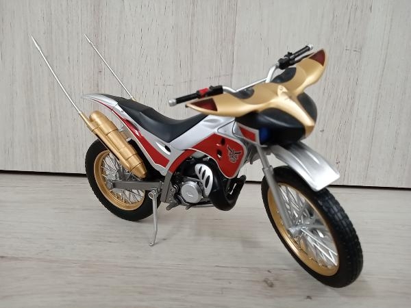 お気にいる S.H.Figuarts トライチェイサー2000 仮面ライダークウガ 仮面ライダークウガ