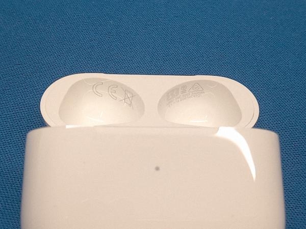 Apple MME73J/A AirPods MME73J/A (第3世代) MagSafe充電ケース ヘッドホン・イヤホン_画像6