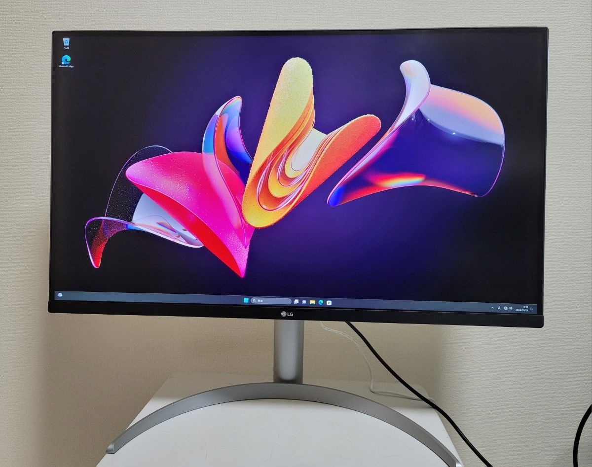 値下げ 超美品 LG 4Kモニター 32UP550N-W 31 5インチ Type-C 値下げ 超美品 LG 4Kモニター 32UP550N-W 31 5インチ Type-C