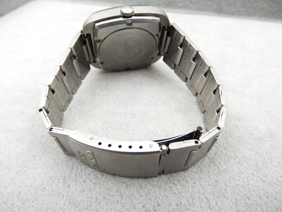 ENICAR SWISS 自動巻き 希少腕時計 約100ｇ 稼働現状品 売り切りの画像7