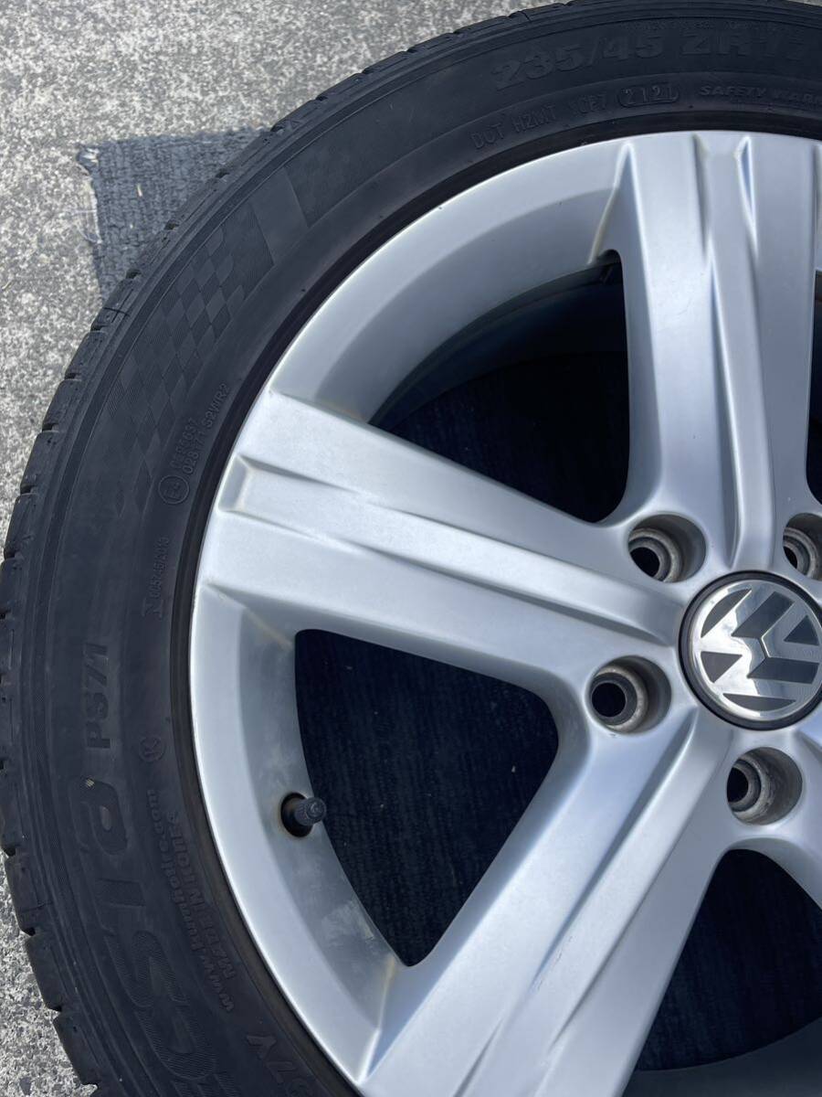 golf Volkswagen Volkswagen tire aluminium wheel .KUMHO tire excellent . condition size 235/45 ZR17 97Y (4 pieces)