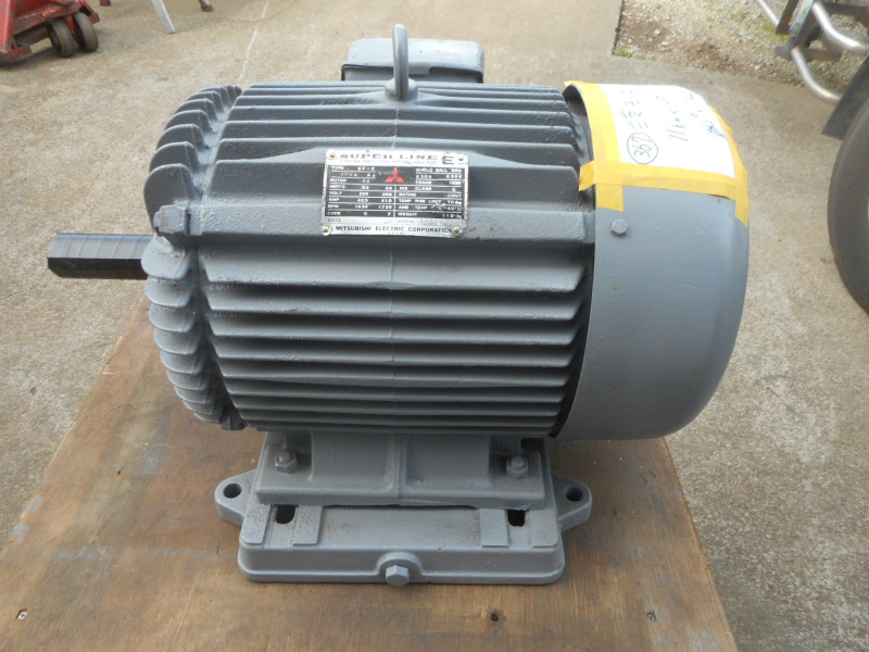 367) 三菱 モーター 11kw×4P シャフト 42パイ、キー巾 12mm 367) 三菱 モーター 11kw×4P シャフト 42パイ、キー巾 12mm