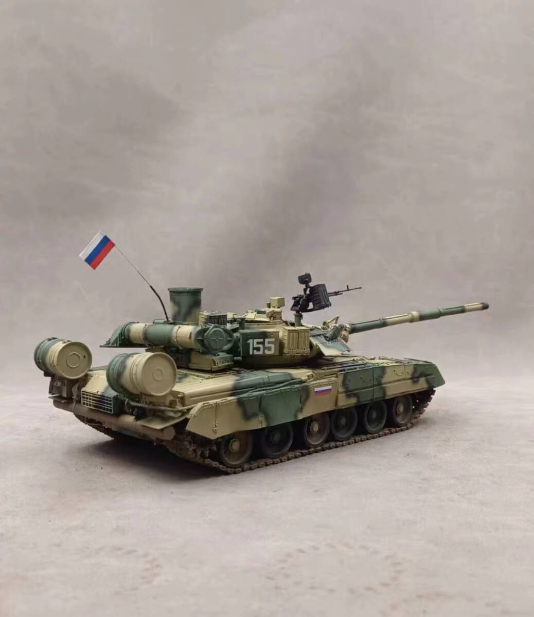 1/35 ロシア軍 主力戦車 T-80U 組立塗装済完成品_画像9