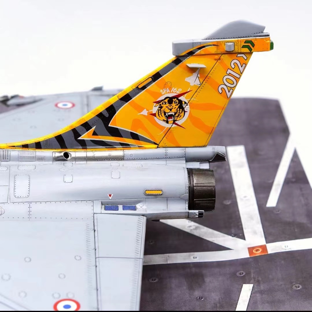 アカデミー1/48 フランス空軍 RAFALE C PROVENCE 組立塗装済完成 アカデミー1/48 フランス空軍 RAFALE C PROVENCE 組立塗装済完成