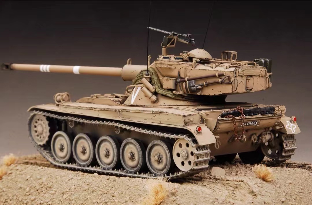 1/35 イスラエル国防軍 AMX-15/75 軽型戦車 組立塗装済完成品_画像3