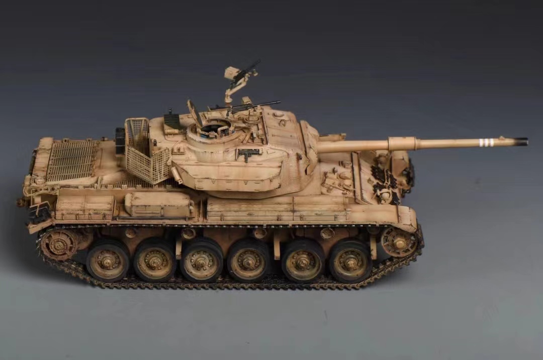 Amusing Hobby 1/35 イスラエル ショットカール 主力戦車 組立塗装済完成品_画像6