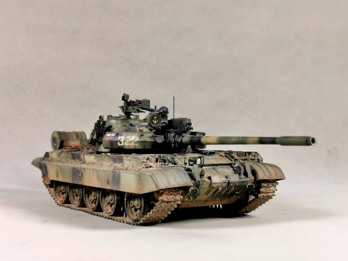 タコム 1/35 ロシア陸軍 T-55AM 主力戦車 組立塗装済完成品 _画像2