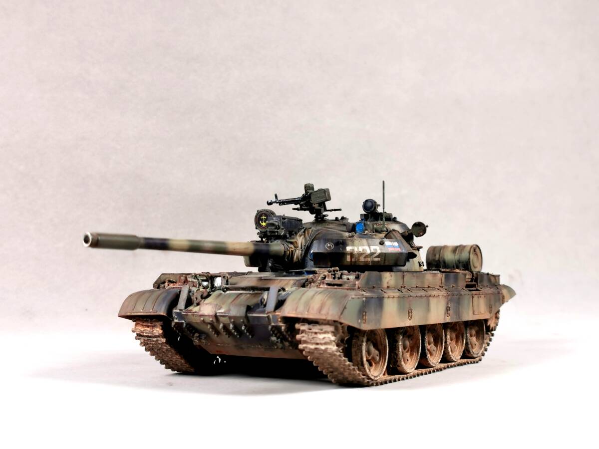 タコム 1/35 ロシア陸軍 T-55AM 主力戦車 組立塗装済完成品