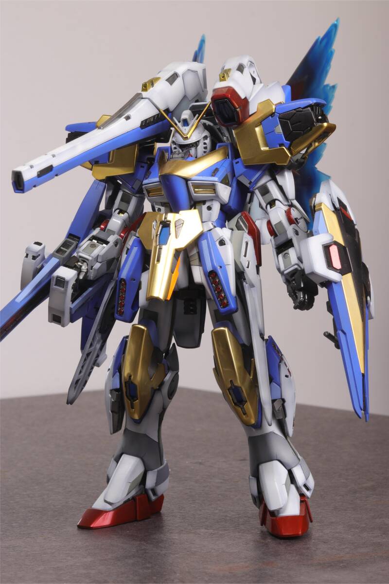 MG 1/100 機動戦士Vガンダム V2アサルトバスターガンダム Ver.Ka 組立塗装済完成品_画像1