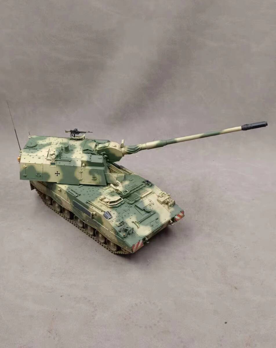 1/35 ドイツ PZH2000 自走砲 組立塗装済完成品_画像9