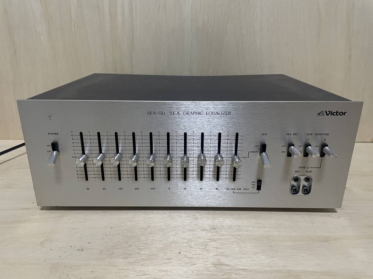 VICTOR ビクター SEA-50 中古 グラフィックイコライザー GRAPHIC EQUALIZER 音響機器 通電確認済みの画像1