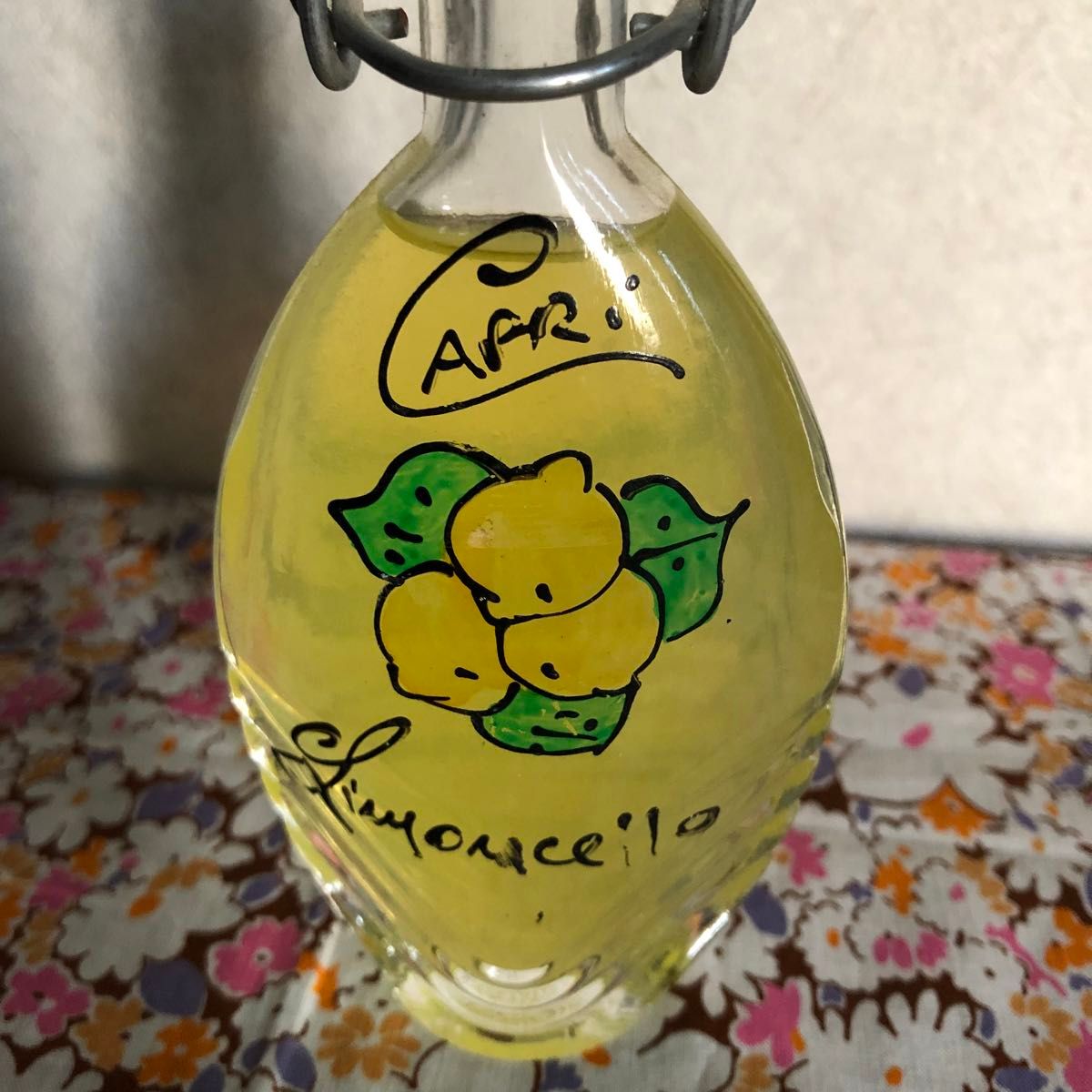 レモンリキュール　レモンチェッロ　　酒　小瓶　イタリア