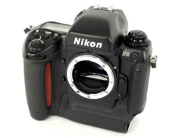 Nikon F5 フィルムカメラ ボディ バッテリー欠品 ジャンク Y8600331_画像1