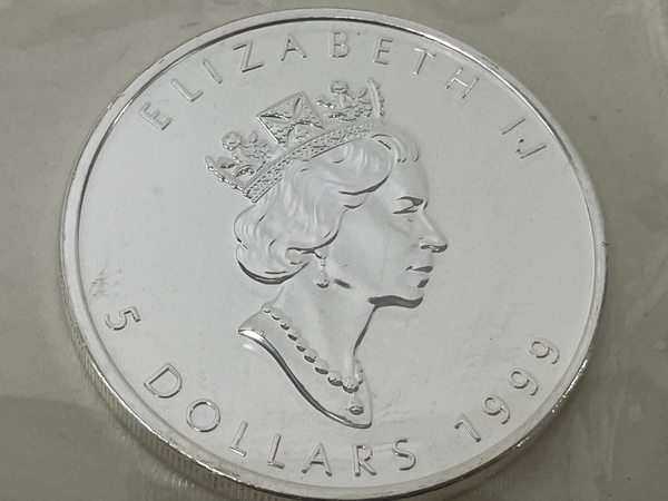 エリザベス2世 カナダ 純銀コイン 1オンス 5ドル 1999年 中古 Z8580667_画像4