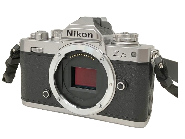 Nikon Z fc NIKKOR Z DX 16-50mm f/3.5-6.3 VR レンズキット ニコン ミラーレスカメラ 中古 美品 M8633137