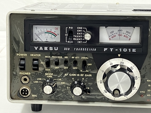 YAESU FT-101E トランシーバー ジャンク T8572849の画像3