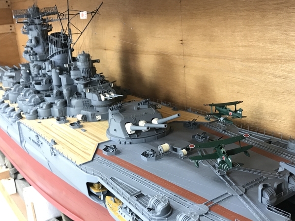 【引取限定】ウィングクラブ 1/144 スケール 戦艦大和 模型 大日本帝国海軍 BIGスケール 塗装済み完成品 中古 良好 直 F8606291の画像5