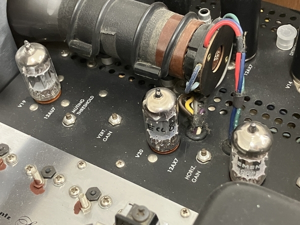 【動作保証】Marantz MODEL 10B 真空管 FMチューナー ヴィンテージ 音響機材 マランツ 中古 O8695924の画像8