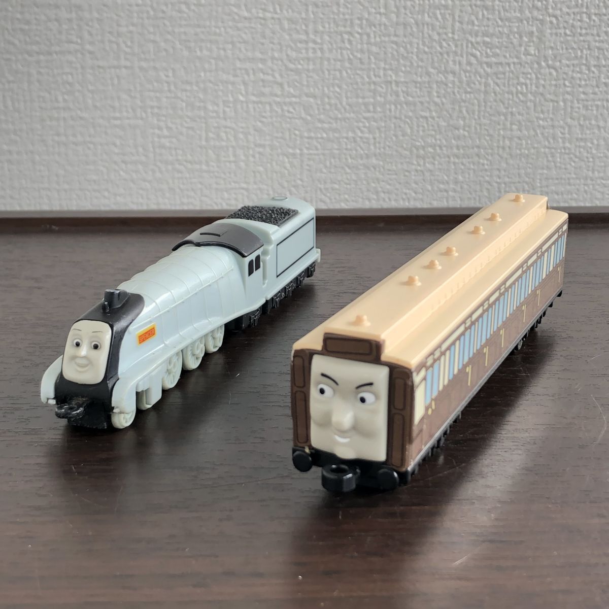 ■レア車両セット トーマスとなかまたちミニカー オールドスローコーチ デイジー ビルベン　セット /42-2-37_画像3