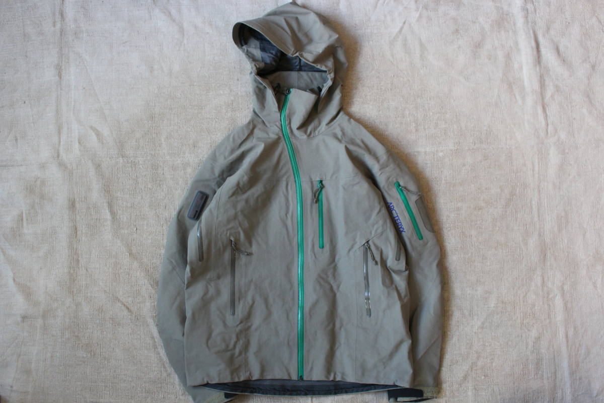 Yahoo!オークション - 美品アークテリクスARC'TERYX Yahoo!オークション - 美品アークテリクスARC'TERYX