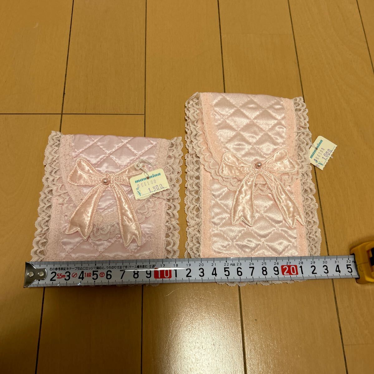 新品未使用　mam nina ピンクフリルパールポーチ　マルチケース2個セット_画像3