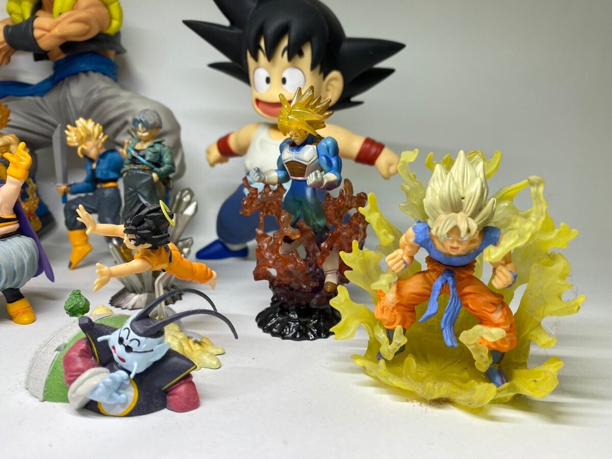 G東大6 ドラゴンボール フィギュアまとめて（ソフビ 人形 コレクション 中古品 フィギュア 孫悟空 ベジータ ゴジータ_画像5