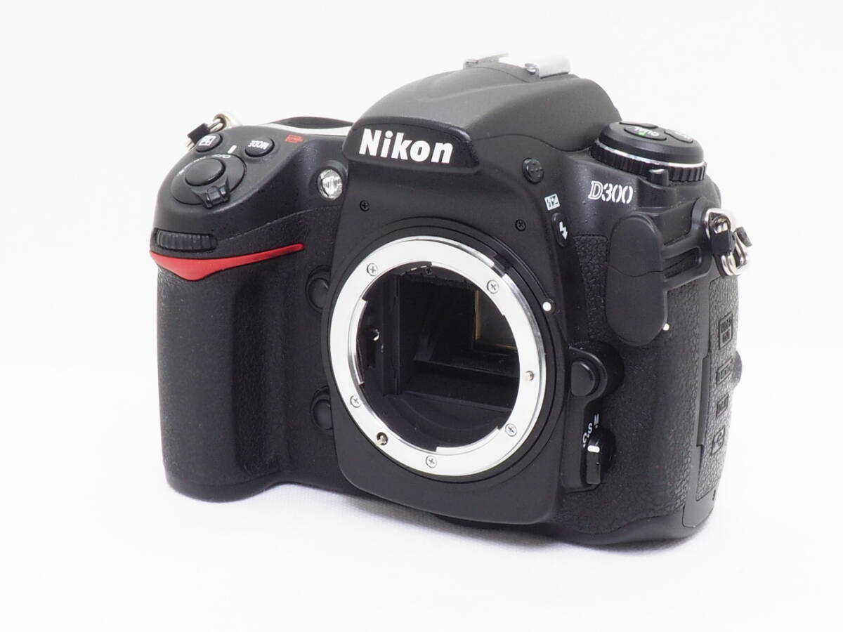 ニコン Nikon D300 ボディ 《 往年の名機 スレ少 S数14922回 》 #01016361_画像2