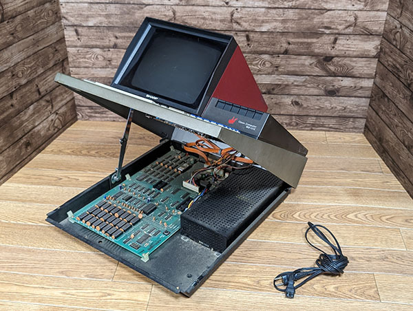 SHARP MZ-80C Clean Computer 8bit 通電不可・IC欠品_画像2