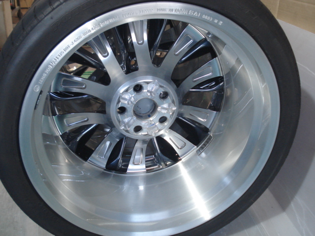 ホイール良品 レクサスLC j純正 21×8.5J+25 9.5J+25 245/40 275/35 ポテンザ ランフラット 2021年製 4本_画像7