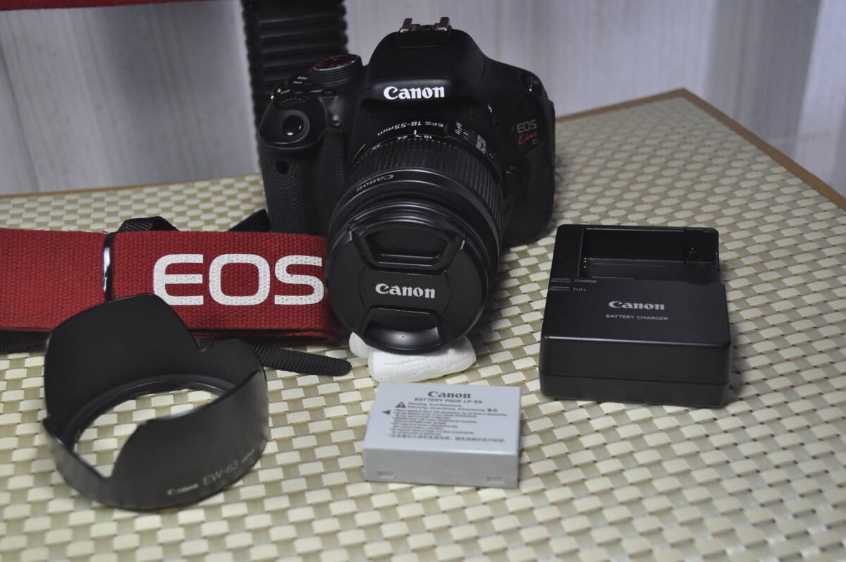 ◆◇【動作品】Canon　キヤノン　EOS Kiss X5 + EF-S 18-55/3.5-5.6 IS II◇◆_画像1